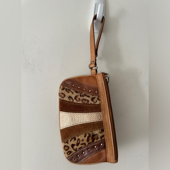 Fossil Animal Print Cheetah Small Leather Wristlet Clutch - Picture 7 of 7